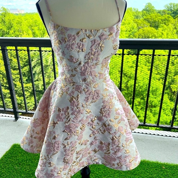 😍🌸New with out Tag B Darlin Pink and Red Pleated A-Line Sundress😍 - Picture 2 of 12